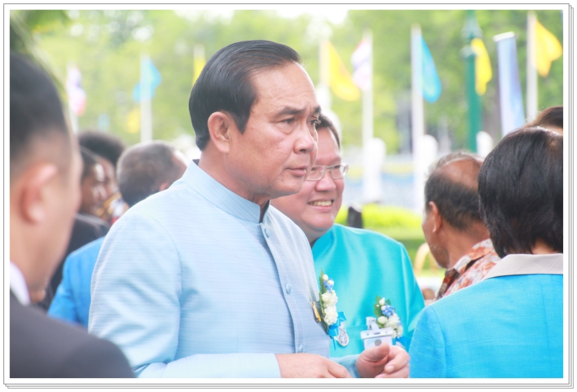 ﻿นายกรัฐมนตรี เยี่ยมชมงาน Road show ตลาดคลองผดุง 